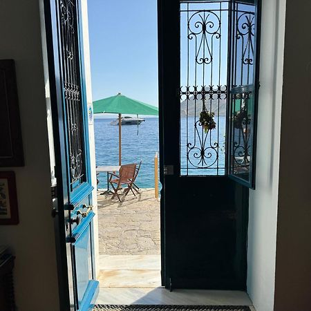 Hotel Aliki Simi Zewnętrze zdjęcie
